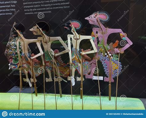 Le Musée de la Marionnette Wayang Kulit: Un Voyage Fascinant à Travers les Légendes Indonésiennes!