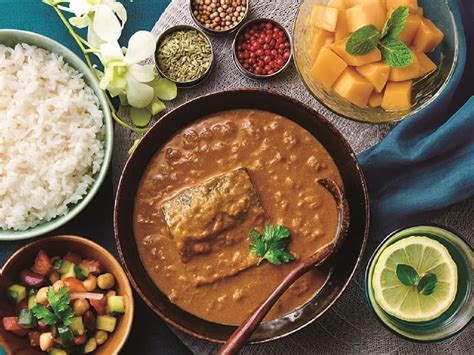 サバカレー缶 食べ方：缶詰から広がる無限の可能性